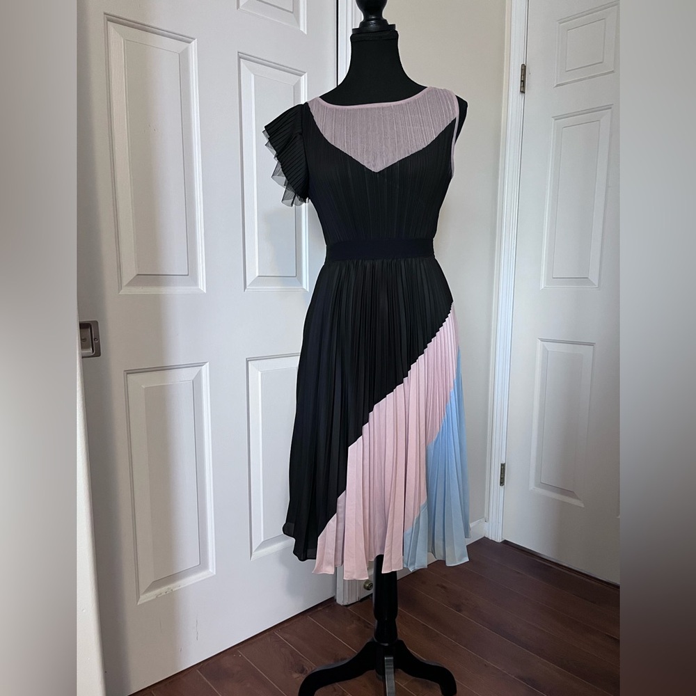 BCBGMaxAzria Black and Pink Pleated One Shoulder Dress - Picture 6 of 7